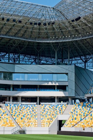 ConceptSystem 77 Türen, ConceptSystem 77 Fenster und ConceptWall 50 Fassaden - Football stadium Football stadium Lviv ansässig in Lviv, Ukraine