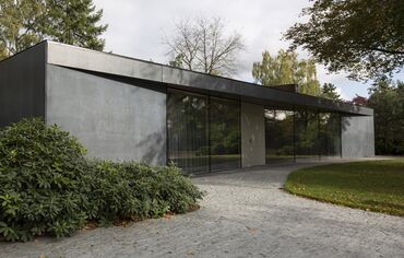 Contemporary Dutch private home, Villa X.